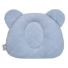 Panda Babypute - Royal Baby - Sleepee - Denim Ergonomisk babypute i myk velur fra Royal Baby kolleksjon som forebygger hodeasymmetri de første levemånedene. Puten har en anatomisk grop i midten som avlaster trykket på babyens hode uten å forhøye hodet når babyen ligger. Puten kan brukes på stellebordet, i bilstol, eller i barnevogn og er enkel å ta med på reise. <ul> <li>Puten som motvirker flatt bakhode og favorittside</li> <li>Oeko-Tex Standard 100 Class 1-sertifisert</li> <li>Puten er produsert i EU</li> </ul> Størrelse: 30 x 25 cm Farge: Ocean Mint Panda Babypute - Royal Baby - Sleepee - Denim