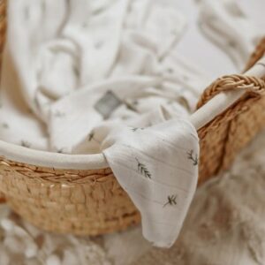 bambusowa pieluszka muslinowa 60x60 leaves memi sklep