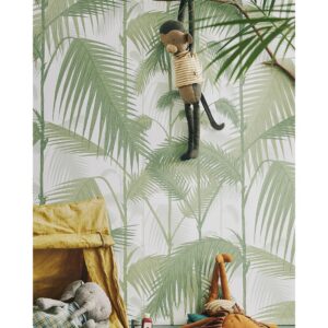 Maileg - Jungle Friends - Elephant En liten og søt elefant fra Jungle Friends serien fra Maileg. Denne jungelevennen kommer i en gaveeske og har en bluse med isblå striper på. Du kan kle dem opp i klærne fra Best Friend. Alle vennene er håndlaget i naturlige tekstiler som bomull og lin. Hvert dyr har vakkert broderte detaljer. Høyde: 34 cm Egnet for alle aldre. Materiale: Lin Vaskeråd: kan vaskes i vaskemaskinen i 30°C. Maileg - Jungle Friends