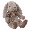 Maileg - Fluffy bunny - Large - Grey En myk og koselig kanin venn fra Maileg. Den passer bra både ved sovetid og trøst. Det søte utseendet kompletteres med den vakre bowen laget i mykt blomstret stoff. Høyde: 43 cm Egnet for alle aldre. Materiale: Polyester Vaskeråd: kan vaskes i vaskemaskinen i 30°C Maileg - Fluffy bunny - Large - Grey