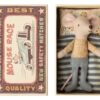 Maileg - Mouse Little brother in box - Lillebror mus i eske