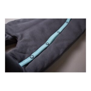 Fôret babydress med føtter – økologisk bomull – Nini – Shells